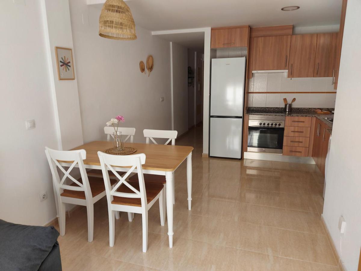 Apartamento En Residencial Con Piscina 坎佩略 外观 照片