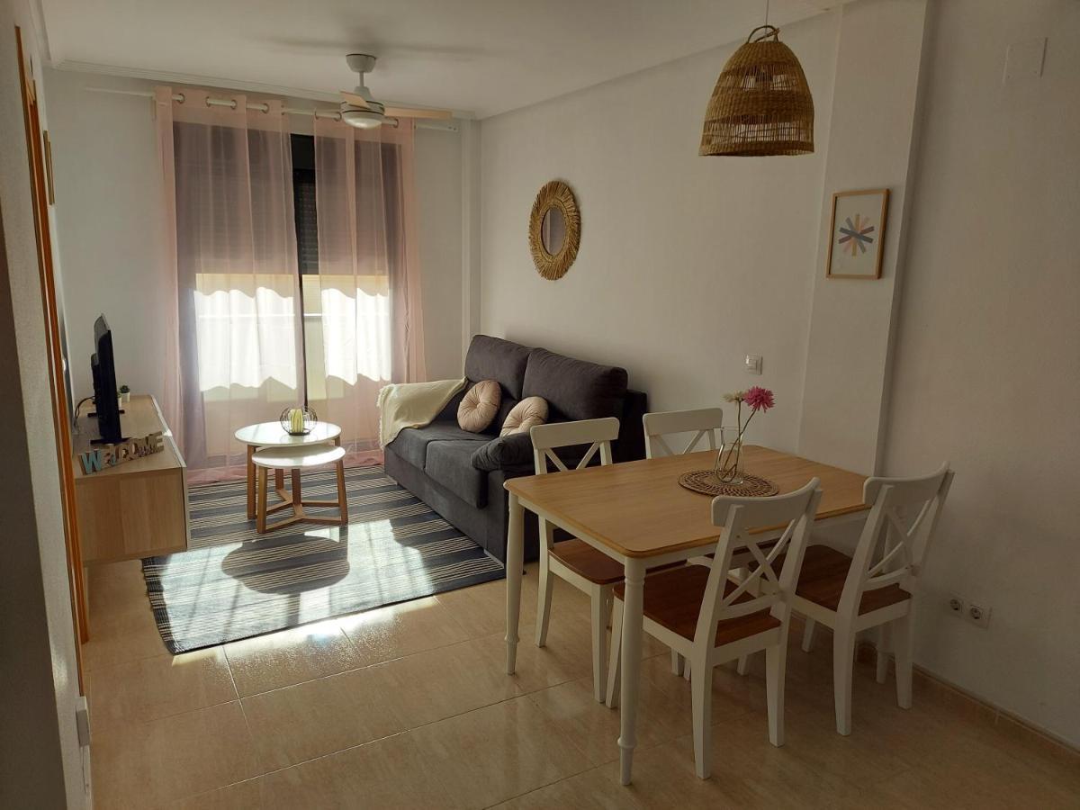 Apartamento En Residencial Con Piscina 坎佩略 外观 照片